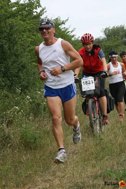 Ultrabalaton ultrabalaton_3519.jpg Pecsenye UB ultrafutó Ultrabalaton running Dörgicse Köveskál,, ultrabalaton_3519.jpg, Pecsenye UB ultrafutó