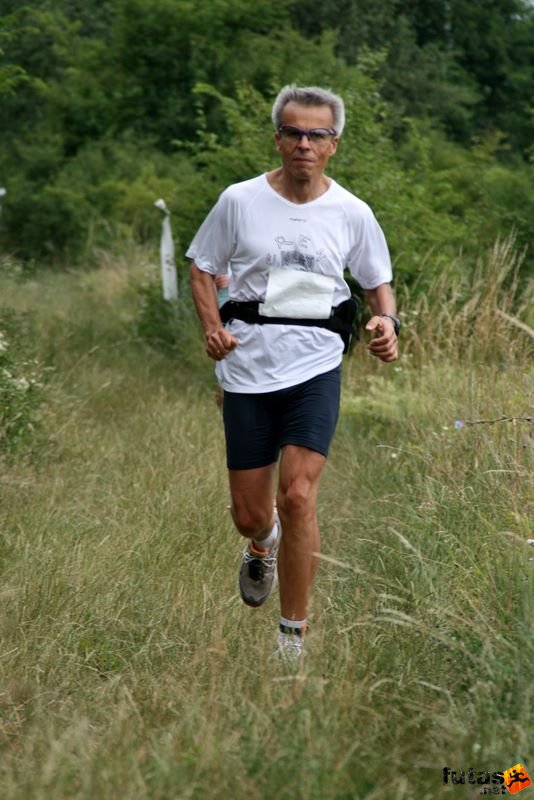 Ultrabalaton ultrabalaton_3530.jpg atom 2 fős stafétában fut az Ultrabalatonon Ultrabalaton running Dörgicse Köveskál,, ultrabalaton_3530.jpg, atom 2 fős stafétában fut az Ultrabalatonon