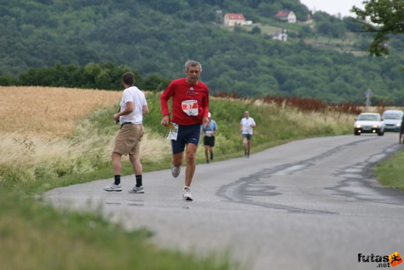 Ultrabalaton ultrabalaton_3538.jpg DOMÁN Gábor ultrafutó Ultrabalaton running Dörgicse Köveskál,, ultrabalaton_3538.jpg, DOMÁN Gábor ultrafutó