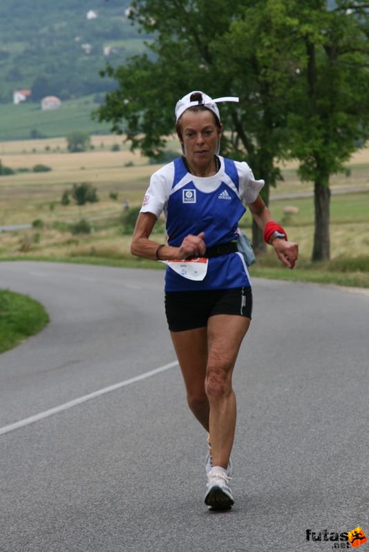 Ultrabalaton ultrabalaton_3707.jpg MONOT Annie
, anny, France Ultrabalaton running futás Köveskál után Nemesgulács felé,, ultrabalaton_3707.jpg, MONOT Annie
, anny, France