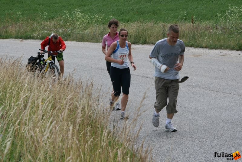 Ultrabalaton ultrabalaton_3373.jpg ultrabalaton_3373.jpg Ultrabalaton ultra running , Tihany Dörgicse futószakasz,, ultrabalaton_3373.jpg, ultrabalaton_3373.jpg