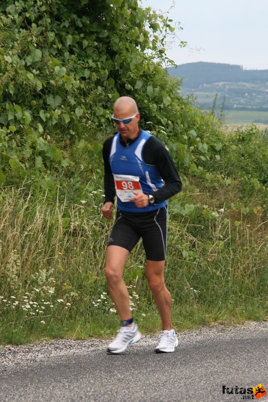 Ultrabalaton ultrabalaton_3400.jpg VARGA Csaba Ultrabalaton ultra running , Tihany Dörgicse futószakasz,, ultrabalaton_3400.jpg, VARGA Csaba
