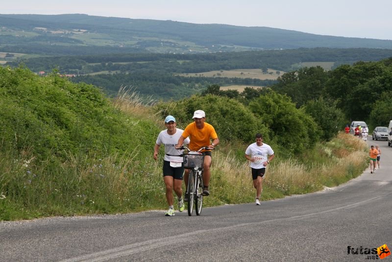 Ultrabalaton ultrabalaton_3402.jpg ultrabalaton_3402.jpg Ultrabalaton ultra running , Tihany Dörgicse futószakasz,, ultrabalaton_3402.jpg, ultrabalaton_3402.jpg