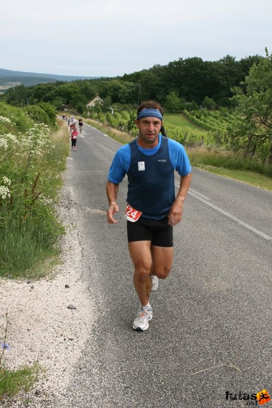 Ultrabalaton ultra running , Tihany Dörgicse futószakasz,, ultrabalaton_3419.jpg, VÉGH Attila, Ultrabalaton 8. helyezett