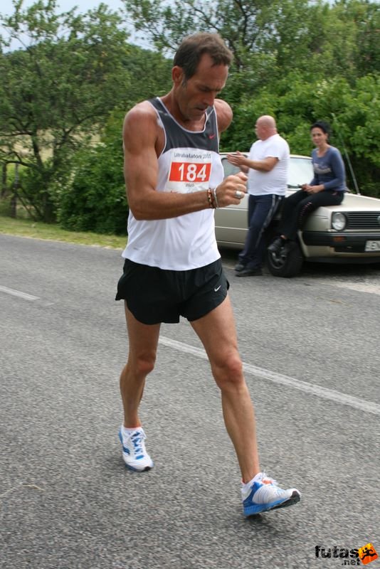 Ultrabalaton ultrabalaton_3422.jpg CZUKOR Zoltán
, Ultrabalaton 4. helyezett Ultrabalaton ultra running , Tihany Dörgicse futószakasz,, ultrabalaton_3422.jpg, CZUKOR Zoltán
, Ultrabalaton 4. helyezett