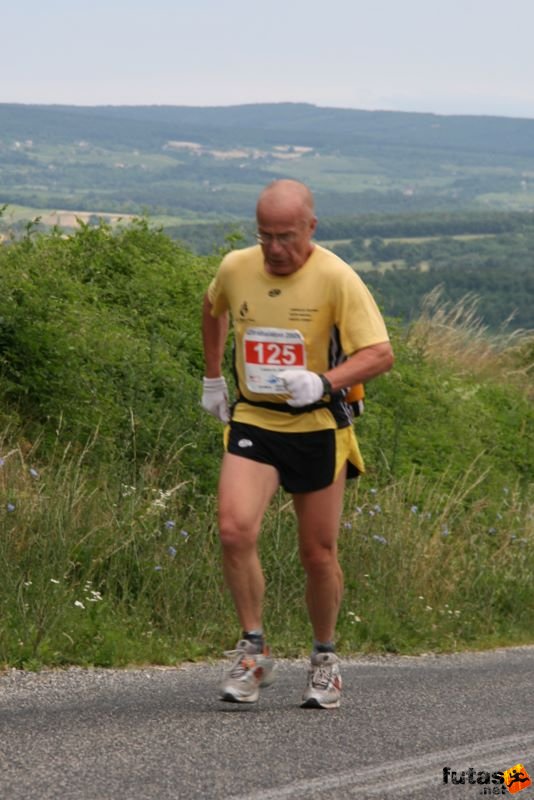 Ultrabalaton ultrabalaton_3451.jpg LAPEYRE Jean, Ultra Balaton finisher, France Ultrabalaton ultra running , Tihany Dörgicse futószakasz,, ultrabalaton_3451.jpg, LAPEYRE Jean, Ultra Balaton finisher, France