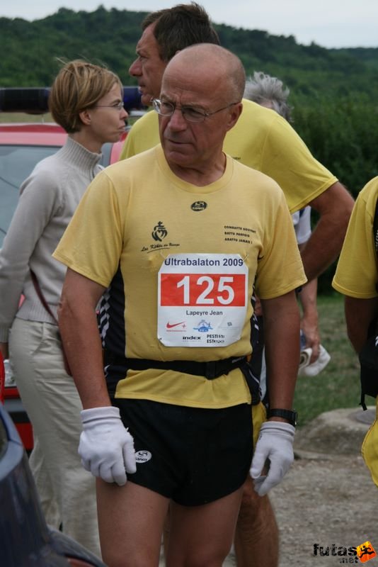 Ultrabalaton ultrabalaton_3038.jpg LAPEYRE Jean Ultrabalaton finisher Run Ultrabalaton, Tihany Start, ultrabalaton_3038.jpg, LAPEYRE Jean Ultrabalaton finisher