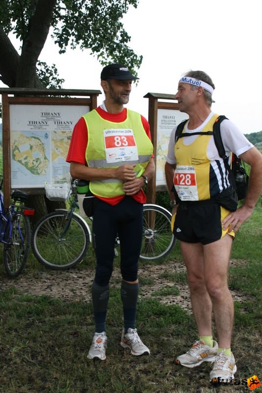 Ultrabalaton ultrabalaton_3071.jpg HUSER Peter and GAUTRON Hubert Run Ultrabalaton, Tihany Start, ultrabalaton_3071.jpg, HUSER Peter and GAUTRON Hubert