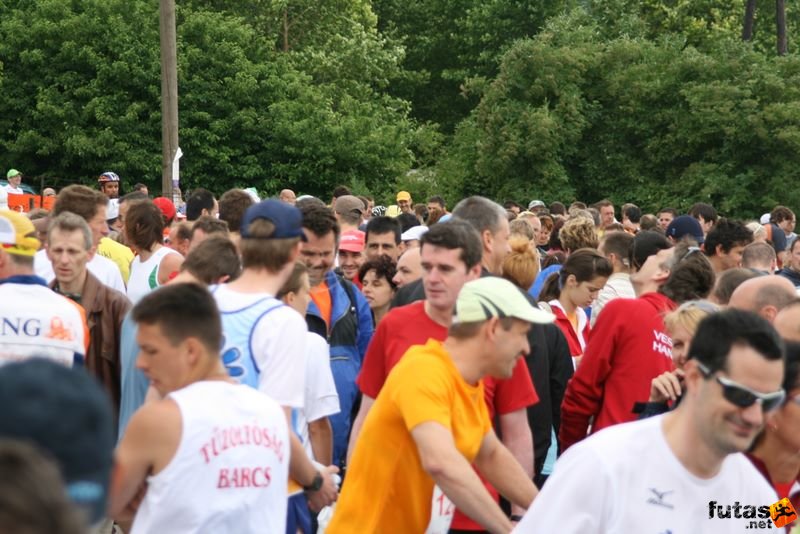 Run Ultrabalaton, Tihany Start, ultrabalaton_3087.jpg, runners