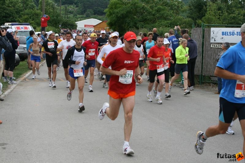Ultrabalaton ultrabalaton_3137.jpg ultrabalaton_3137.jpg Run Ultrabalaton, Tihany Start, ultrabalaton_3137.jpg, ultrabalaton_3137.jpg