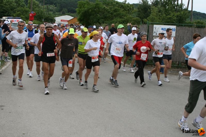 Ultrabalaton ultrabalaton_3145.jpg Ultrabalaton ultra runners Run Ultrabalaton, Tihany Start, ultrabalaton_3145.jpg, Ultrabalaton ultra runners