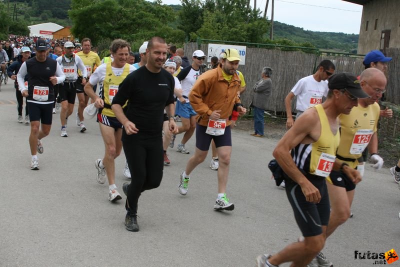 Ultrabalaton ultrabalaton_3159.jpg ultrabalaton_3159.jpg Run Ultrabalaton, Tihany Start, ultrabalaton_3159.jpg, ultrabalaton_3159.jpg