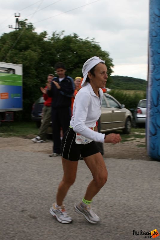 Ultrabalaton ultrabalaton_4391.jpg MONOT Annie
finisher Ultrabalaton ultra és váltó futás a Balaton körül Balatonvilágos Tihany futó szakasz, ultrabalaton_4391.jpg, MONOT Annie
finisher