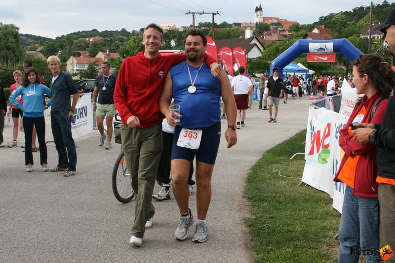 Ultrabalaton ultrabalaton_4435.jpg Pitzi és Kókusz Ultrabalaton ultra és váltó futás a Balaton körül Balatonvilágos Tihany futó szakasz, ultrabalaton_4435.jpg, Pitzi és Kókusz