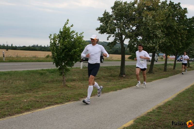 Ultrabalaton ultrabalaton_3216.jpg Tóth Attila Ultrabalaton dobogós Ultrabalaton running Tihany - Aszófő,, ultrabalaton_3216.jpg, Tóth Attila Ultrabalaton dobogós