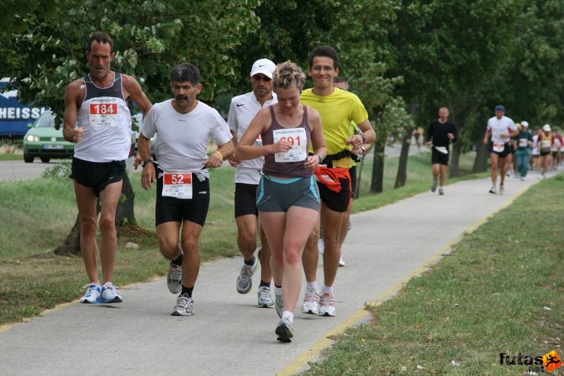 Ultrabalaton ultrabalaton_3267.jpg CZUKOR Zoltán and EGYED János Ultrabalaton célbaérkezők Ultrabalaton running Tihany - Aszófő,, ultrabalaton_3267.jpg, CZUKOR Zoltán and EGYED János Ultrabalaton célbaérkezők