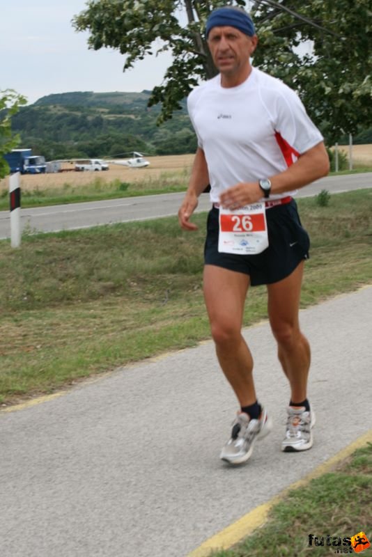 Ultrabalaton ultrabalaton_3276.jpg REZONJA Miro , Slovakia , Ultrabalaton finisher Ultrabalaton running Tihany - Aszófő,, ultrabalaton_3276.jpg, REZONJA Miro , Slovakia , Ultrabalaton finisher
