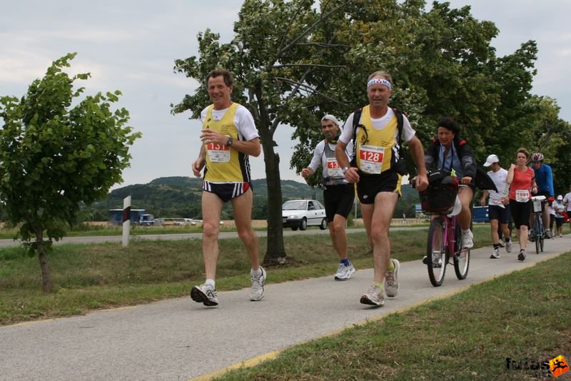 Ultrabalaton ultrabalaton_3322.jpg MOUSSION Pierre, GAUTRON Hubert Ultrabalaton running Tihany - Aszófő,, ultrabalaton_3322.jpg, MOUSSION Pierre, GAUTRON Hubert