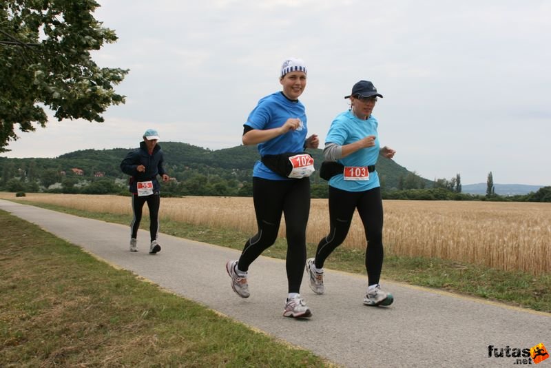 Ultrabalaton ultrabalaton_3361.jpg Lennu and Pille - Vennikas Heleen, Vennikas Pille Ultrabalaton running Tihany - Aszófő,, ultrabalaton_3361.jpg, Lennu and Pille - Vennikas Heleen, Vennikas Pille