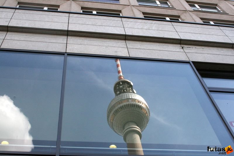 Berlin TV Tower berlin_tv_tower_9329.jpg Berlin TV Tower, Berlin TV Torony, Berliner Fernsehturm, berlin_tv_tower_9329.jpg