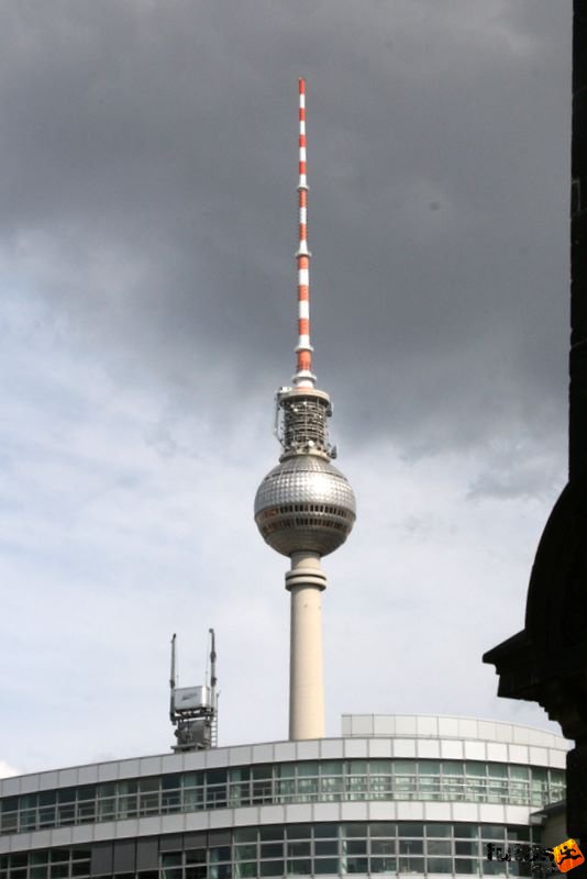 Berlin TV Tower berlin_tv_tower_9378.jpg Berlin TV Tower, Berlin TV Torony, Berliner Fernsehturm, berlin_tv_tower_9378.jpg