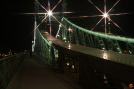 Szabadság híd éjszaka