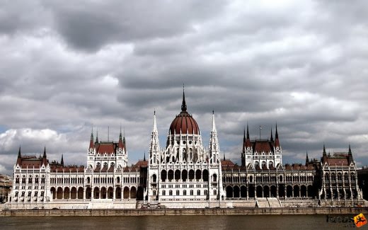 Országház a parlament épülete