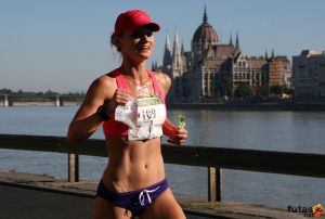 Erdélyi Zsófia a Nike Budapest Félmaratonon