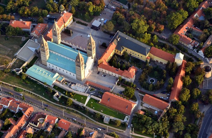 Pécs Szeged