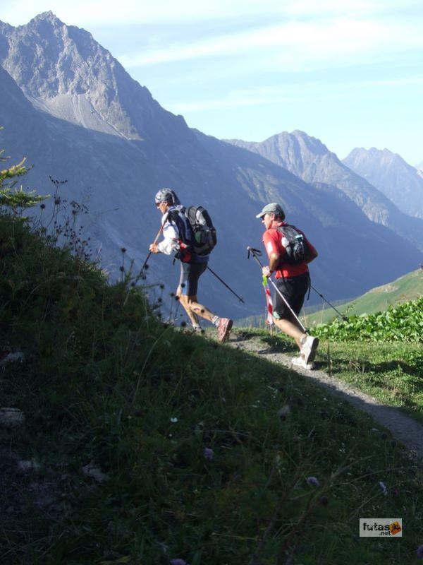 Ultra Trail du Mont-Blanc ultra_trail_du_mont_blanc_2385.jpg ultra_trail_du_mont_blanc_2385.jpg