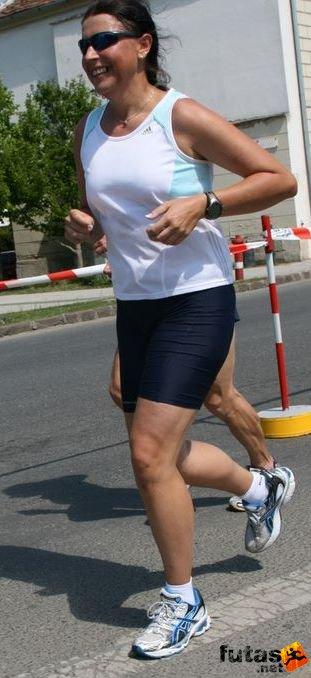 Matene Varju Edit fut�s mateve.jpg