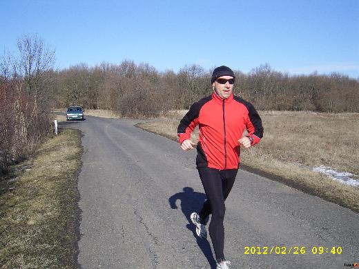  Keller Elek futás SSA48386.JPG