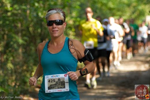 Esztergom,Halfmarathon Szabo Krisztina futás DpFp2011-4_by_mitter-040.jpg