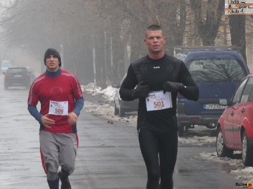  Huszár János futás image.jpg