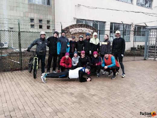 Élményfutárok Dancsi Noémi futás 1.jpg