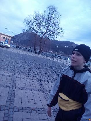 15 km-es frissítésnél. Kenessey Bálint futás 12656171_1203239616360759_434390775_o.jpg