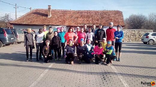 Az érdi harcosok :D Bartos Dávid futás 16995963_10208273818909831_4187146001302169380_n.jpg