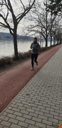  Lengyel Anita futás IMG-82988434a22136b5eb307b4ac2e8d9f9-V.jpg