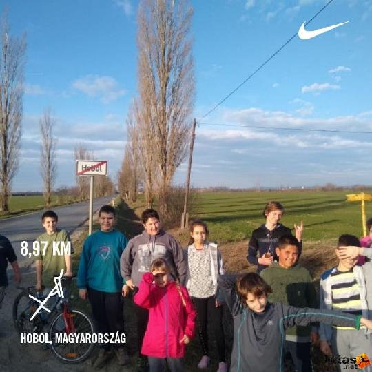 HobOlimpikonok Farkas Ádám futás 85195203_596219564291360_1688555843982721024_n.jpg