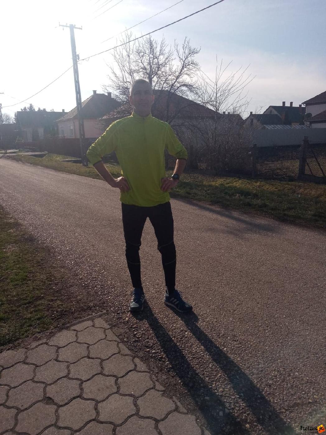  Juhász Sándor futó 145149894_5605806552778459_4404633820060041099_n.jpg