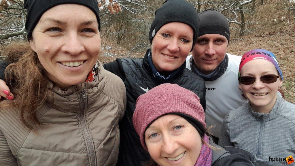 Dorogi Futókör tagjaival  Juhász  Katalin futó inbound3812241852685976167.jpg